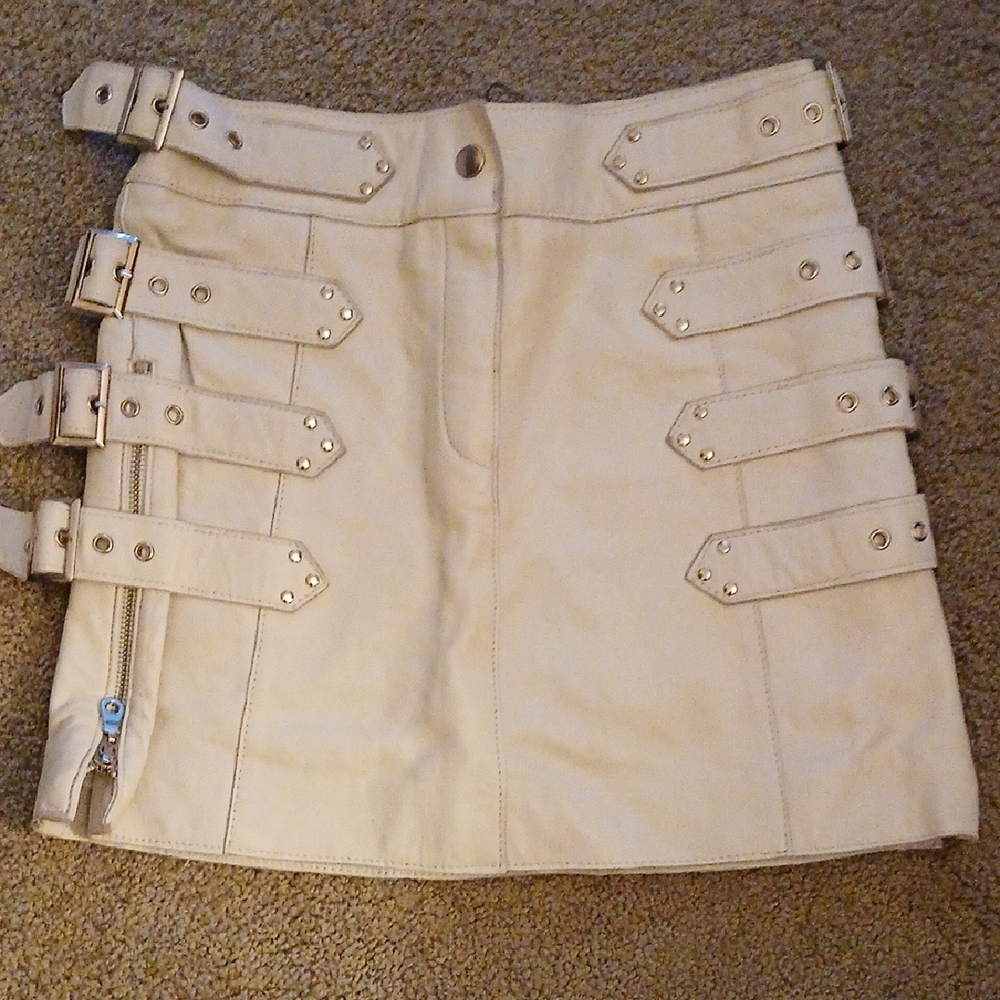 Bebe Black Label WHITE LEATHER Mini Skirt with Punk Buckle And Zipper Straps